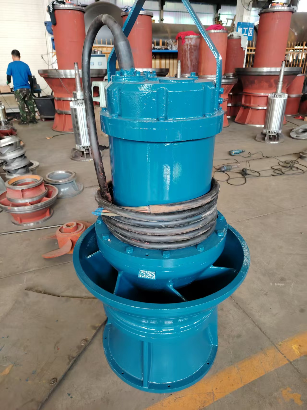 中水泵业去潜水轴流泵加工1