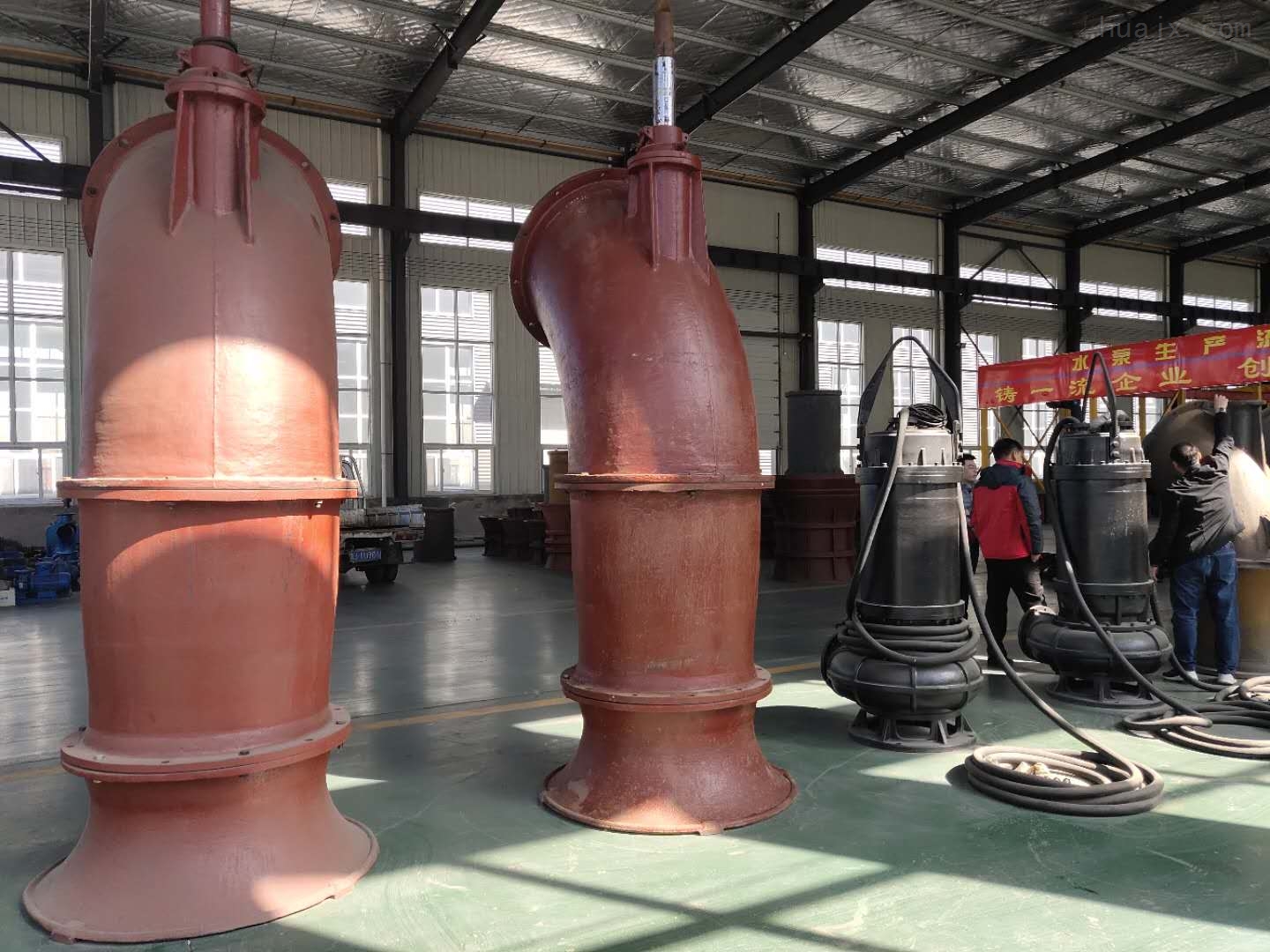 637099275673640023773