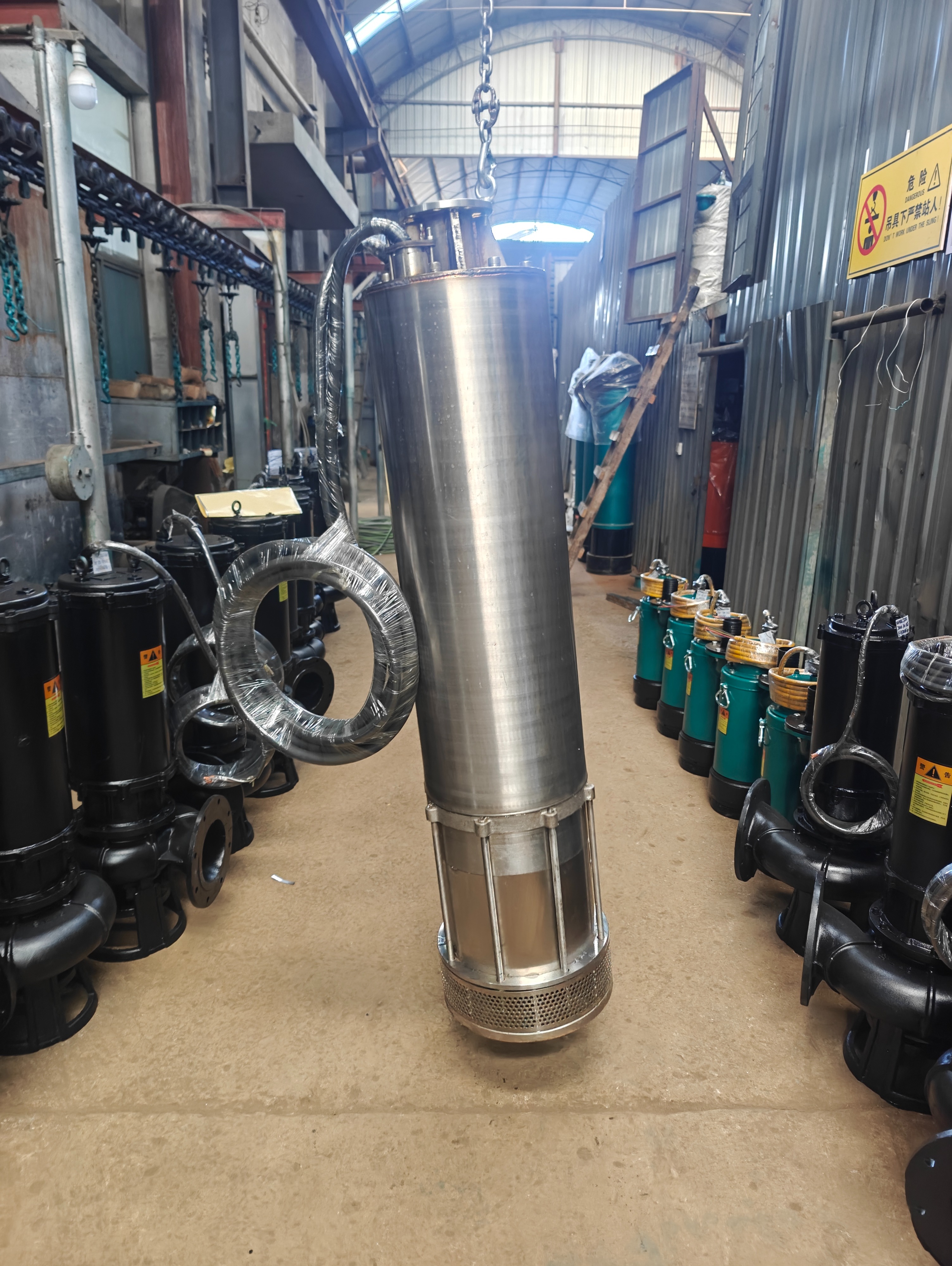 不锈钢高扬程污水泵1